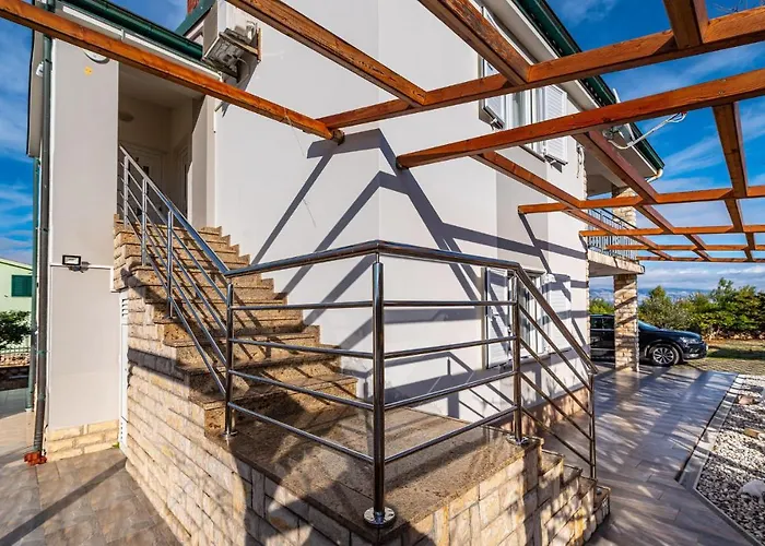Appartamento 1 Bedroom Lovely In Ražanac